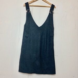 🦋 La Muchacha Grey Sleeveless Tunic Sweater